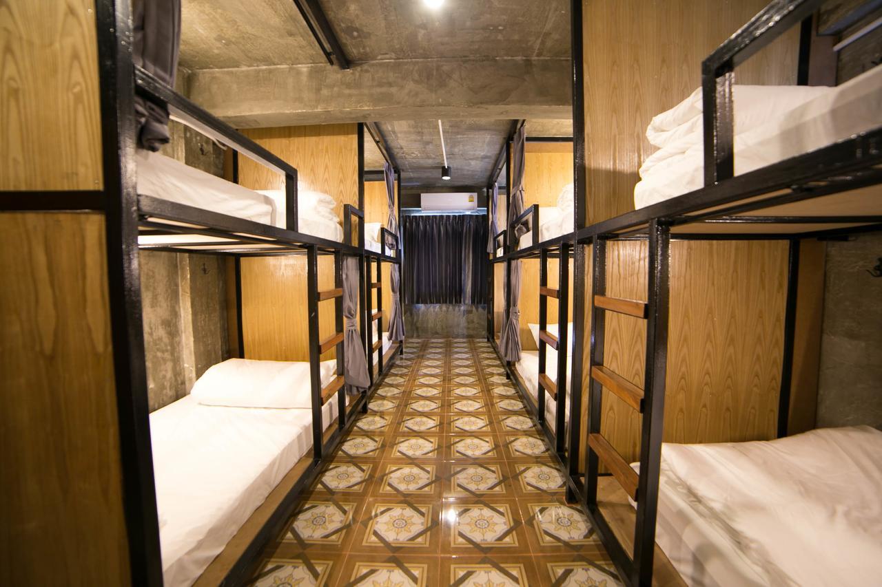 In My Bed Hostel Bangkok Luaran gambar